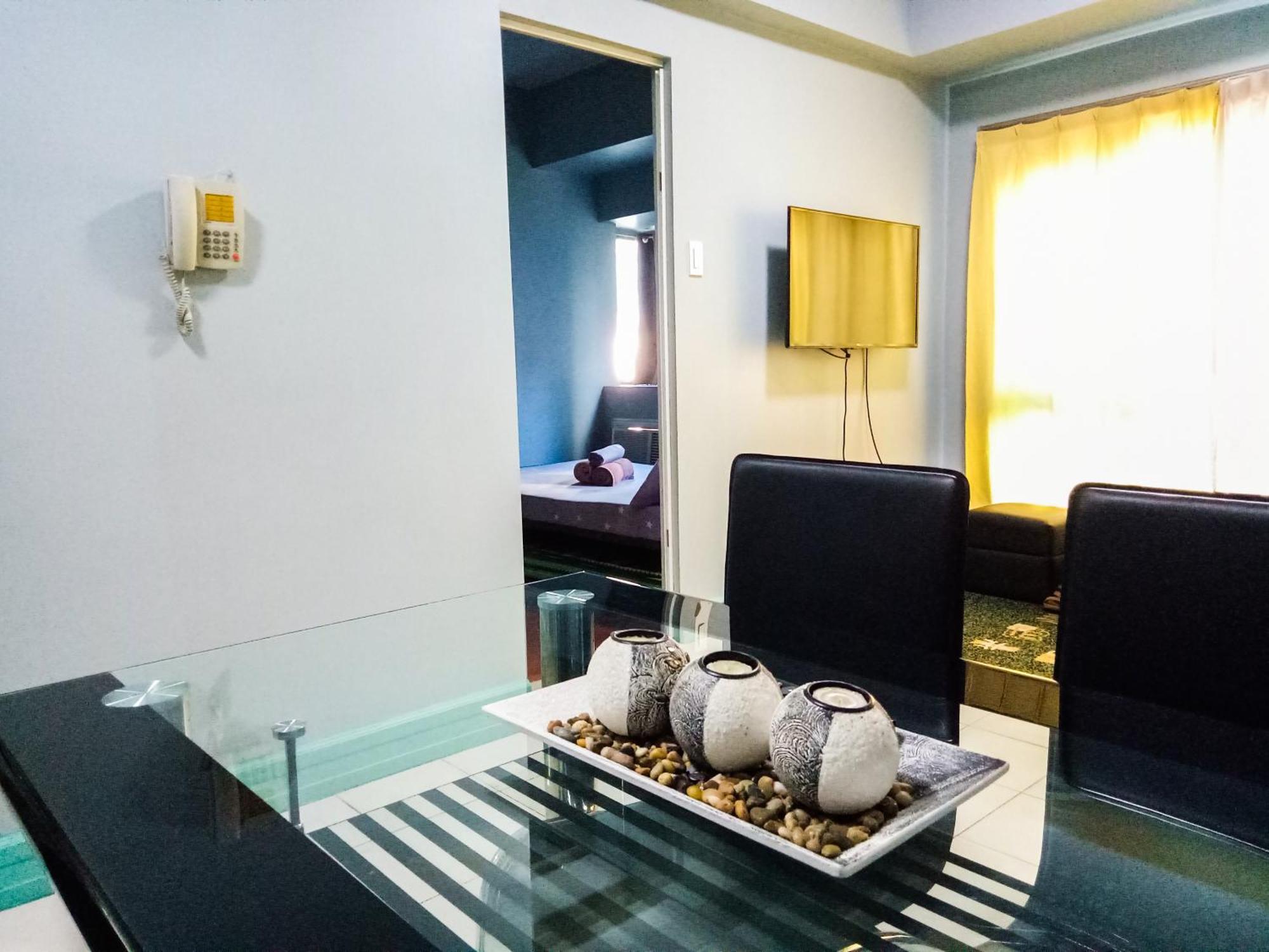 Forbes Area Bgc Taguig Manila Apartamento Exterior foto