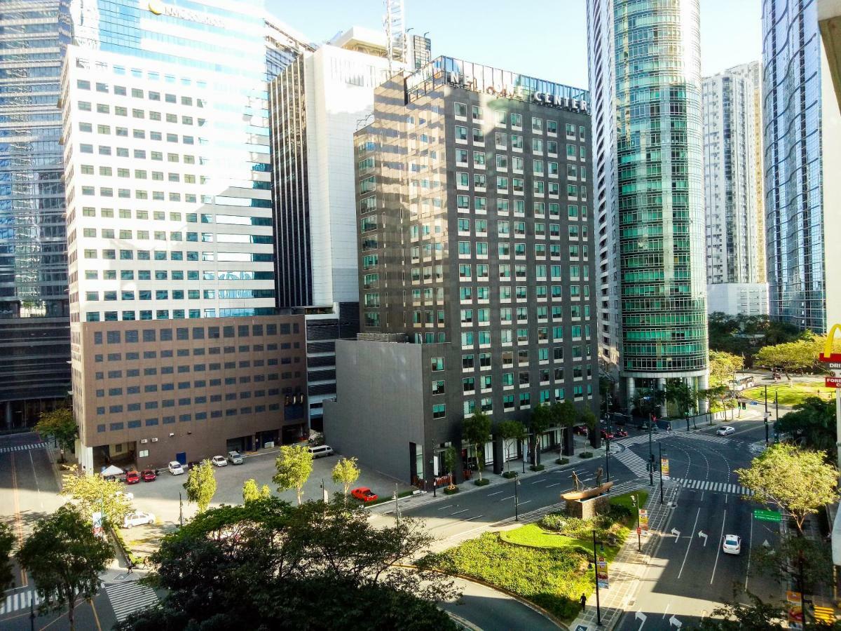 Forbes Area Bgc Taguig Manila Apartamento Exterior foto