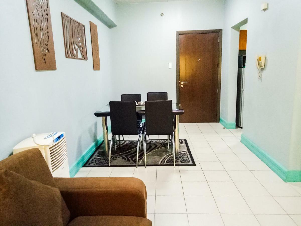 Forbes Area Bgc Taguig Manila Apartamento Exterior foto