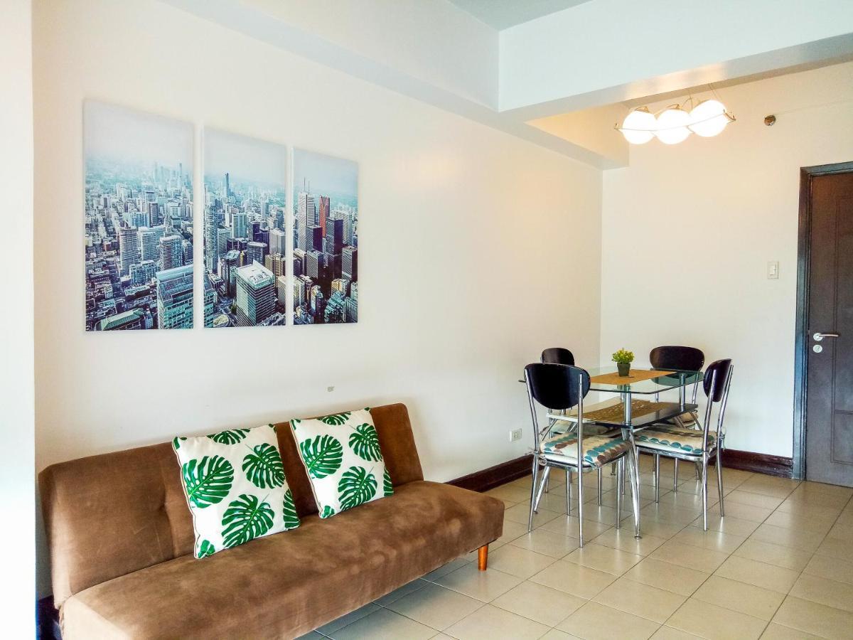 Forbes Area Bgc Taguig Manila Apartamento Exterior foto